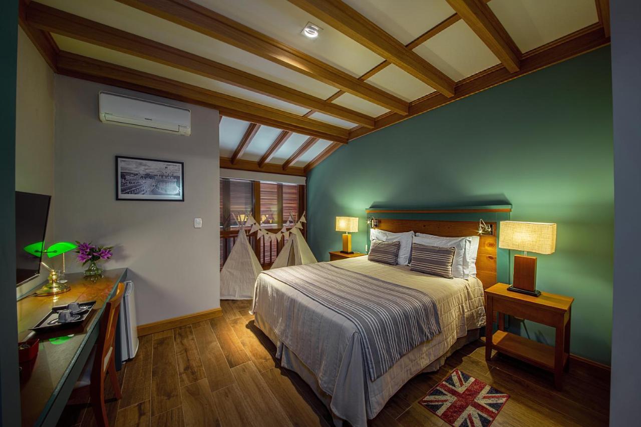 Hotel Britanico Express 4*